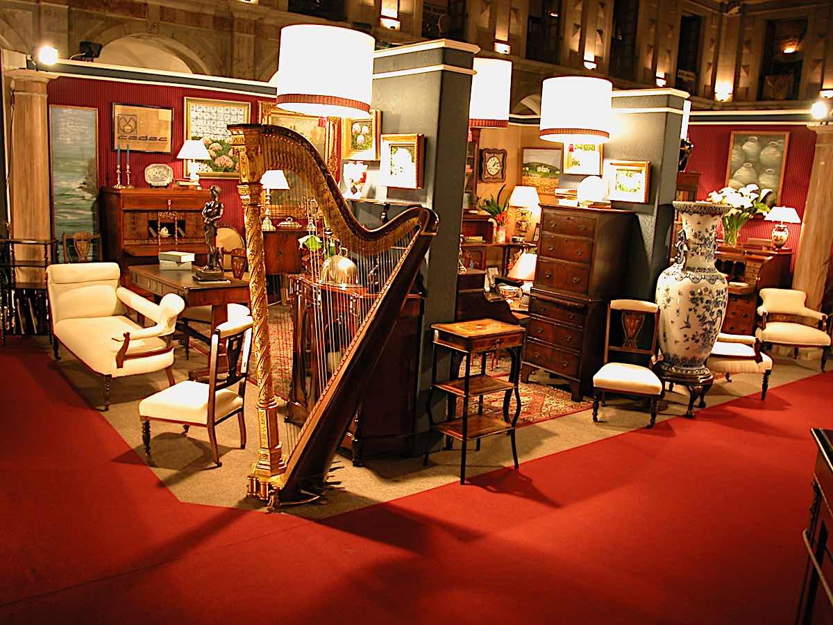 tito-sampaio-convento-do-beato-2003_1